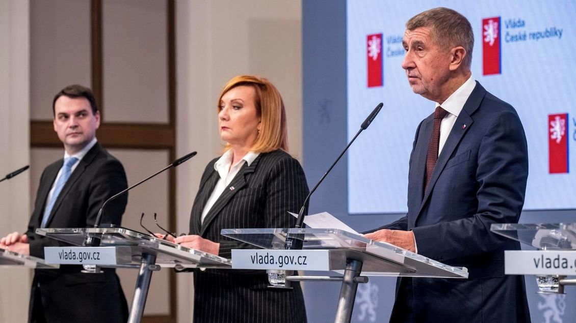 Ohrožuje tím všechno. Babiš a Schillerová reagují na prezidentovo veto - Novinky